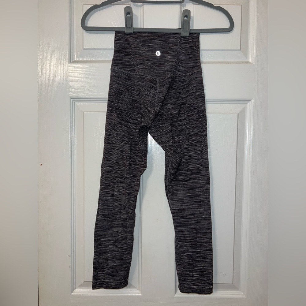 Lululemon Black + Gray Align Cropped Leggings